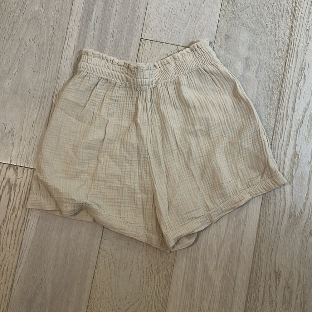 Tan Aerie shorts - Picture 2 of 4